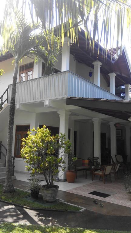 Surf Villa ฮิกคาดูวา ภายนอก รูปภาพ