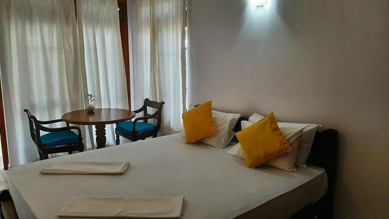 Surf Villa ฮิกคาดูวา ภายนอก รูปภาพ